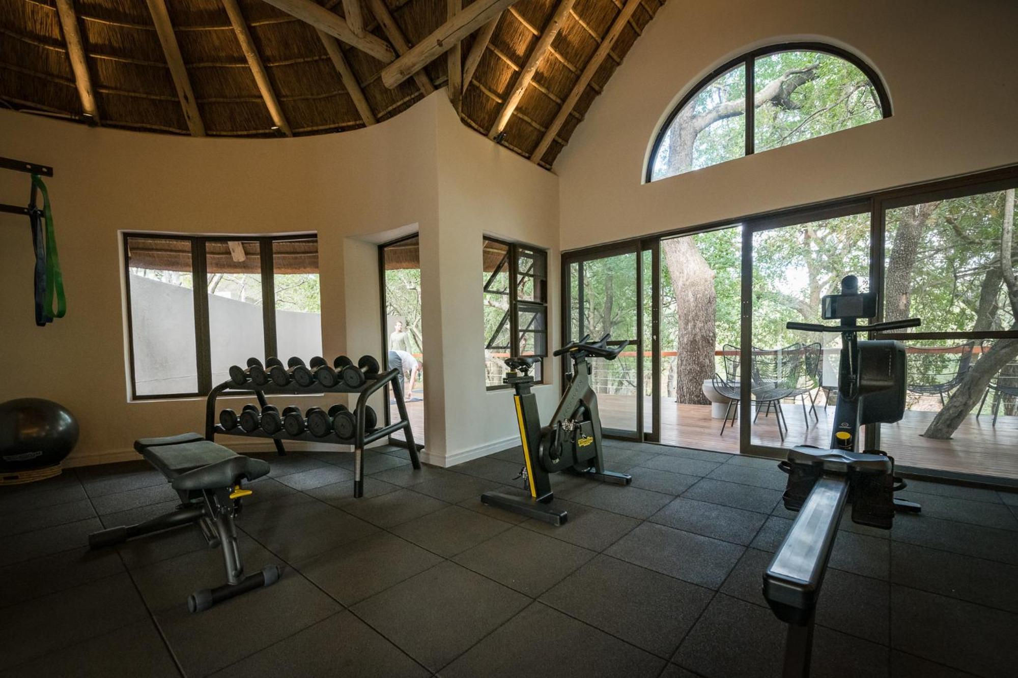 Serondella Safari Lodge Rezervația naturală și safari Thornybush Exterior foto